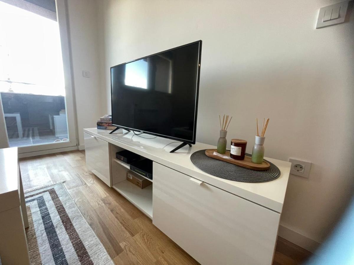 Apartman Nikol Kumanovo Exteriör bild