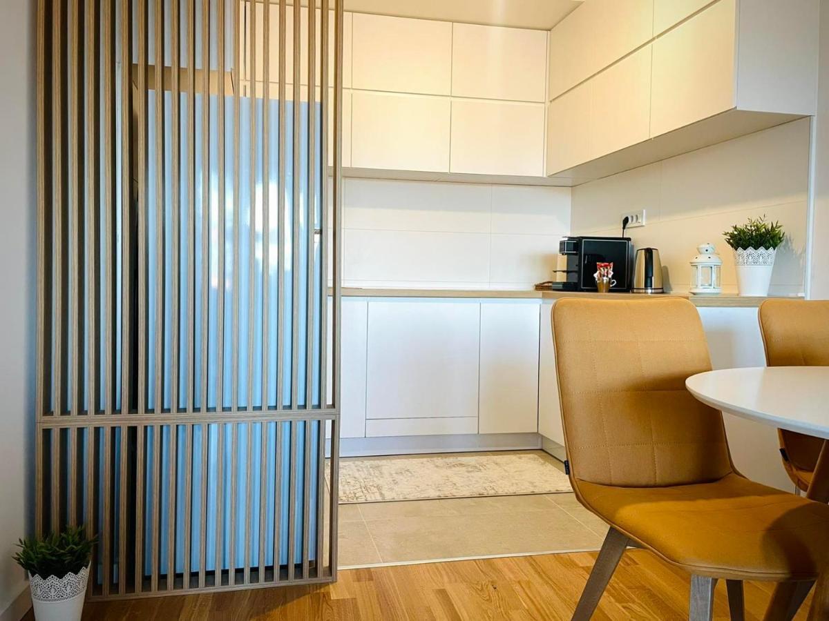 Apartman Nikol Kumanovo Exteriör bild