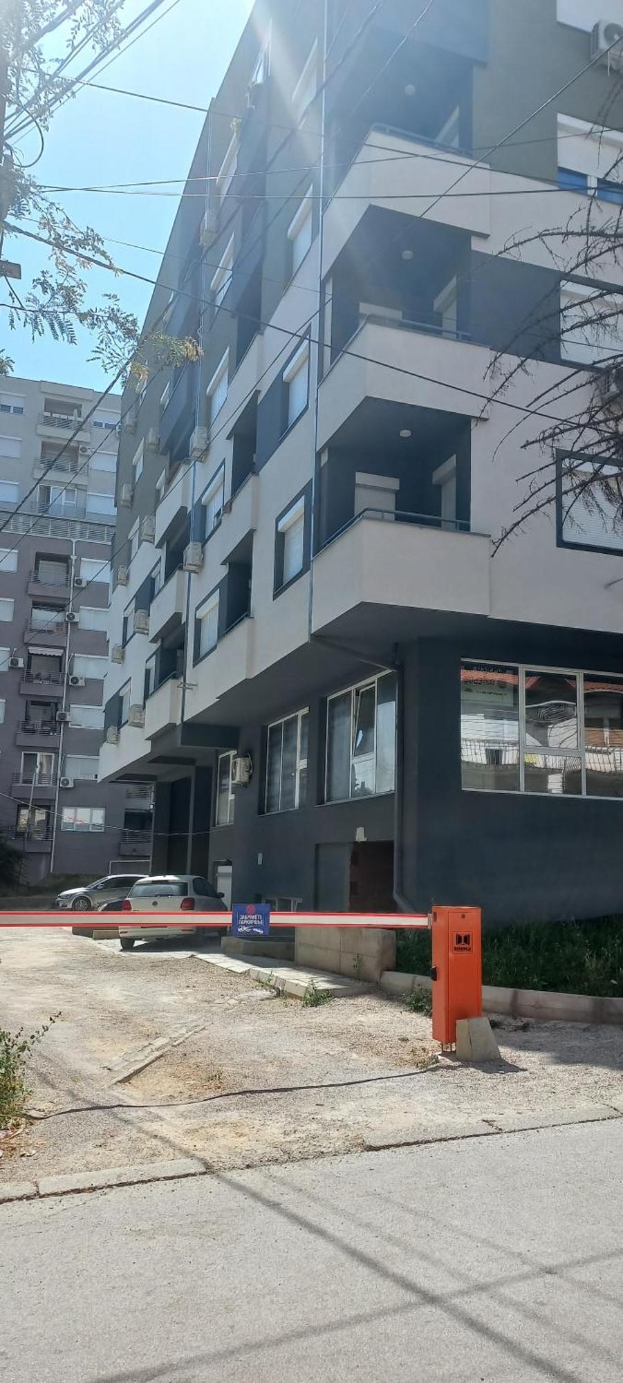 Apartman Nikol Kumanovo Exteriör bild